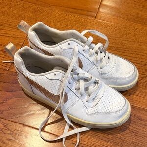 Nike Kids Sneakers White with Brown Accents